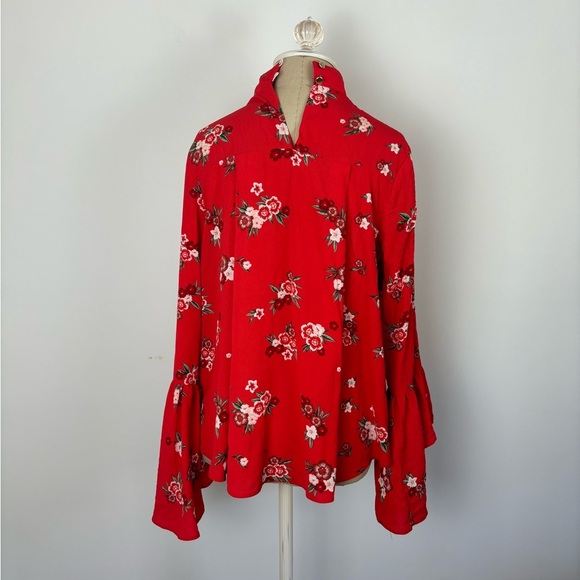 Atmosphere Blouse Red Floral Flare Sleeve Cut Out 6 - Picture 4 of 9